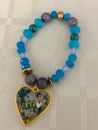 resin-bracelet-sample-1.jpg