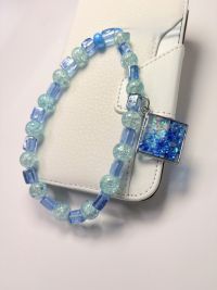 resin-bracelet-sample-3.jpg